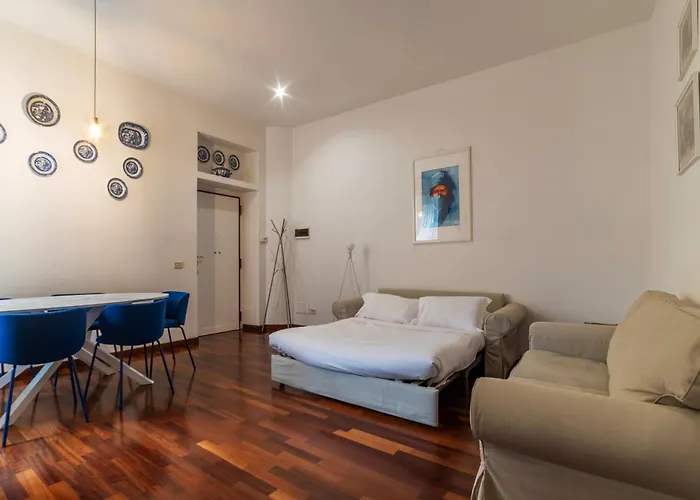 Apartment Piazza Alessandria - Fromhometorome Rome