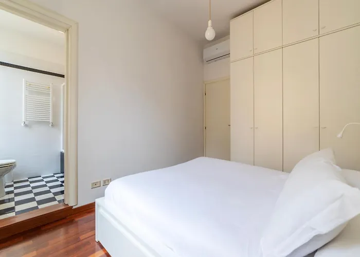 Piazza Alessandria - Fromhometorome Rome