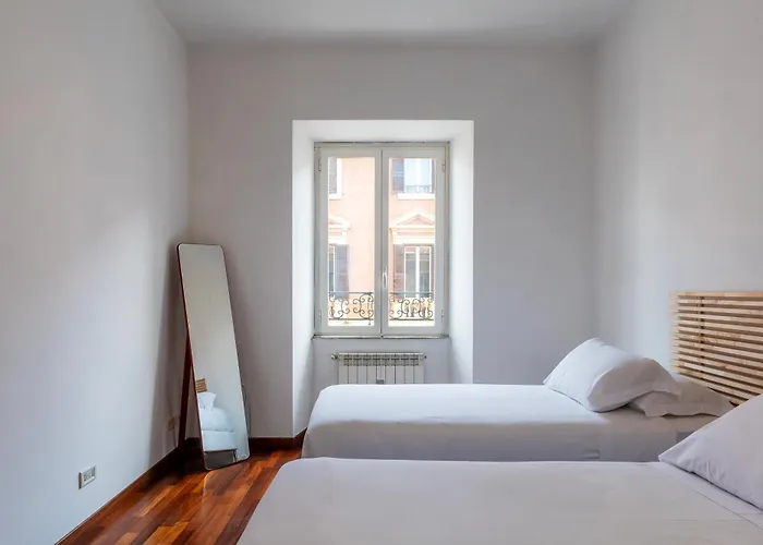 Piazza Alessandria - Fromhometorome Rome